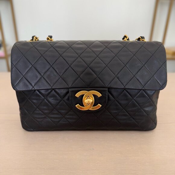Chanel Vintage Black Jumbo Classic Flap Bag 24k Gold Hardware Lambskin Leather - Picture 3 of 16